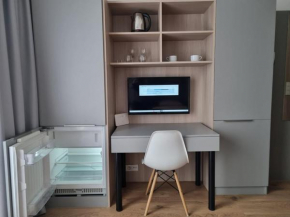 Nowy apartament Wolska Warszawa blisko centrum WiFi parking Apartment in Warsaw very close to the center